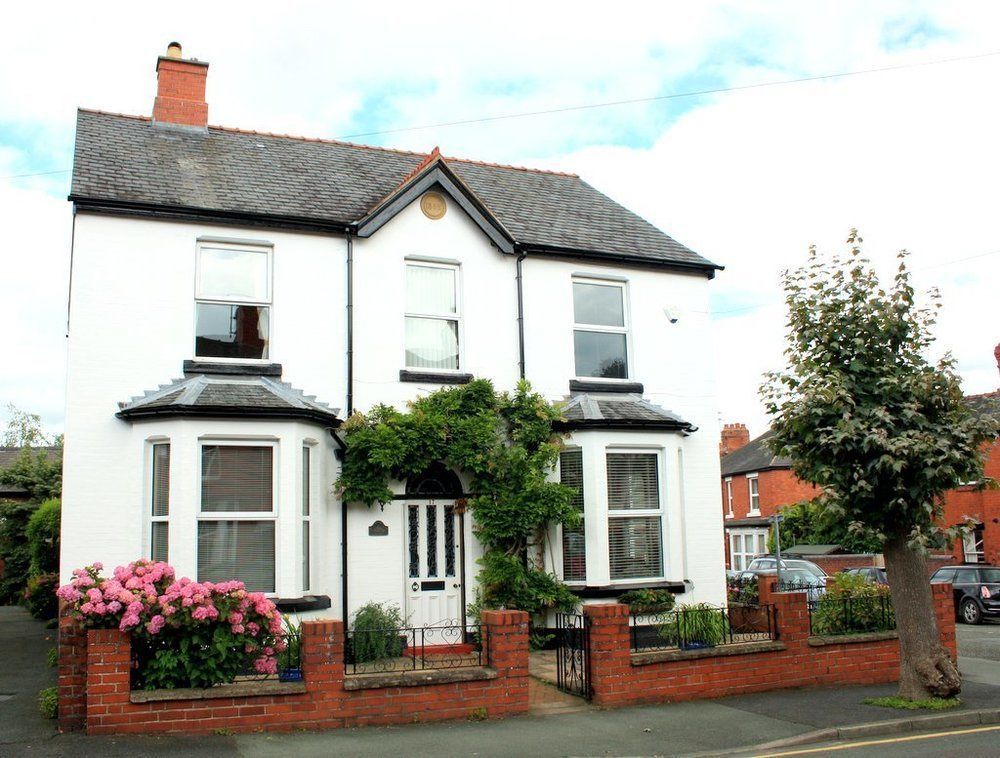 Laurels Bed & Breakfast Oswestry Exterior photo