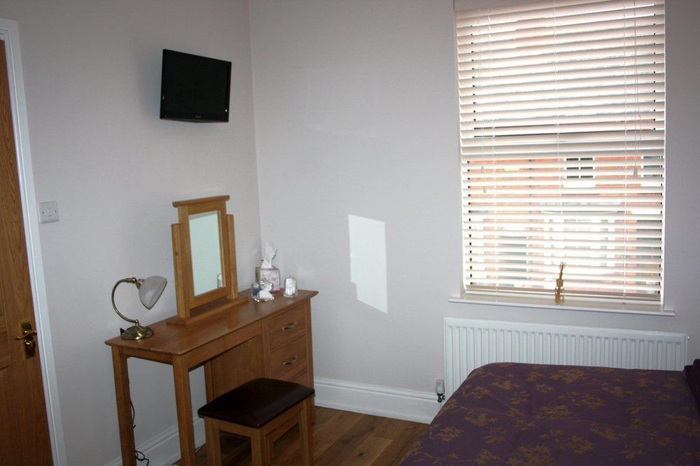 Laurels Bed & Breakfast Oswestry Exterior photo